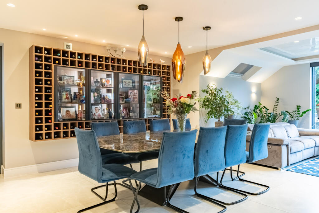 Additional property image - Nimrod Close, St. Albans, Hertfordshire, AL4