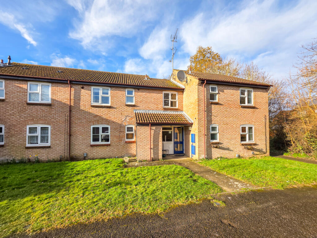 Main image of property: Brecken Close, St. Albans, Hertfordshire, AL4