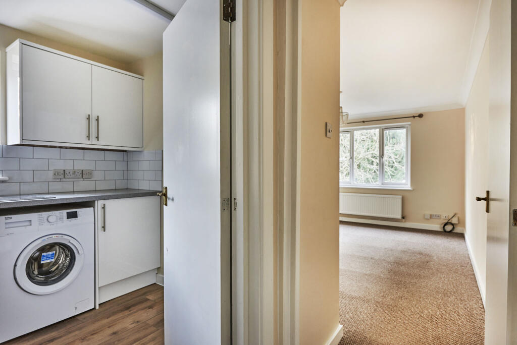 Additional property image - The Acorns, Wynchlands Crescent, St. Albans, Hertfordshire, AL4