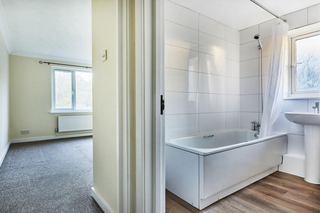 Additional property image - The Acorns, Wynchlands Crescent, St. Albans, Hertfordshire, AL4