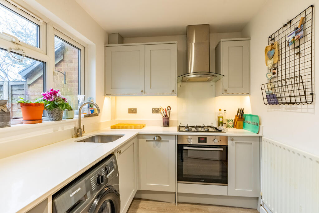 Additional property image - The Leys, St. Albans, Hertfordshire, AL4