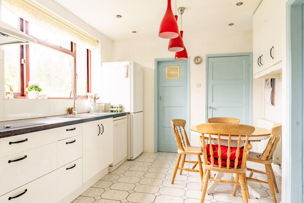Additional property image - St. Leonards Crescent, Sandridge, St. Albans, AL4