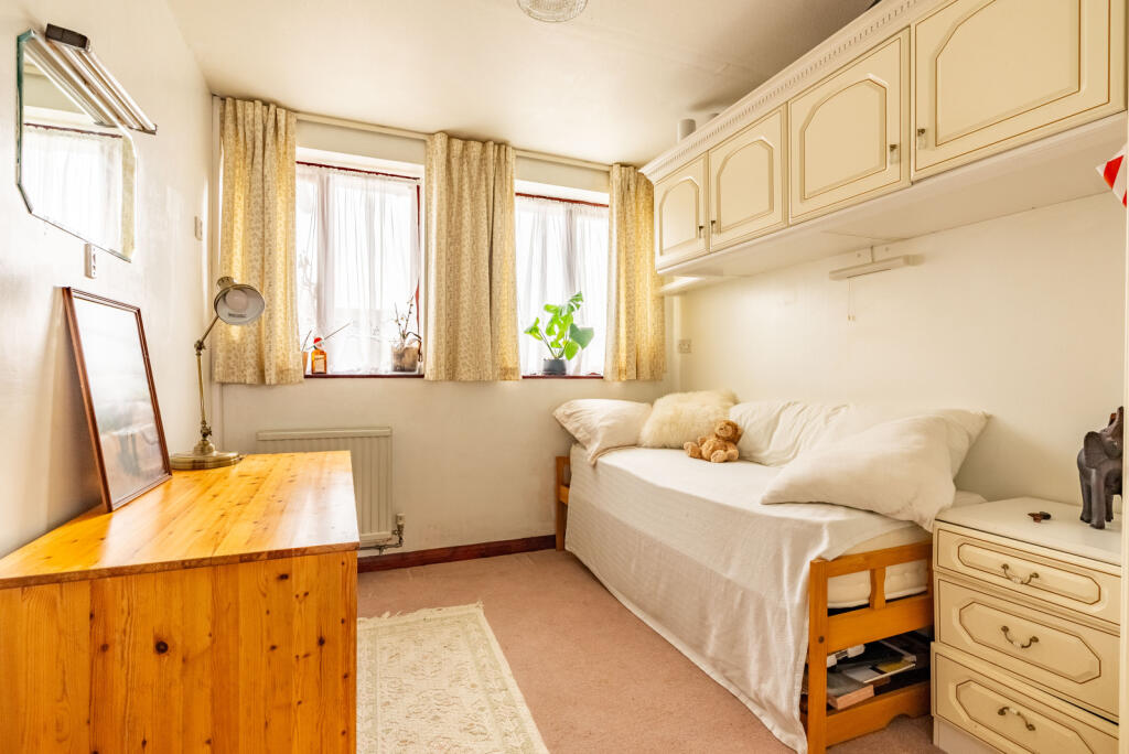 Additional property image - St. Leonards Crescent, Sandridge, St. Albans, AL4