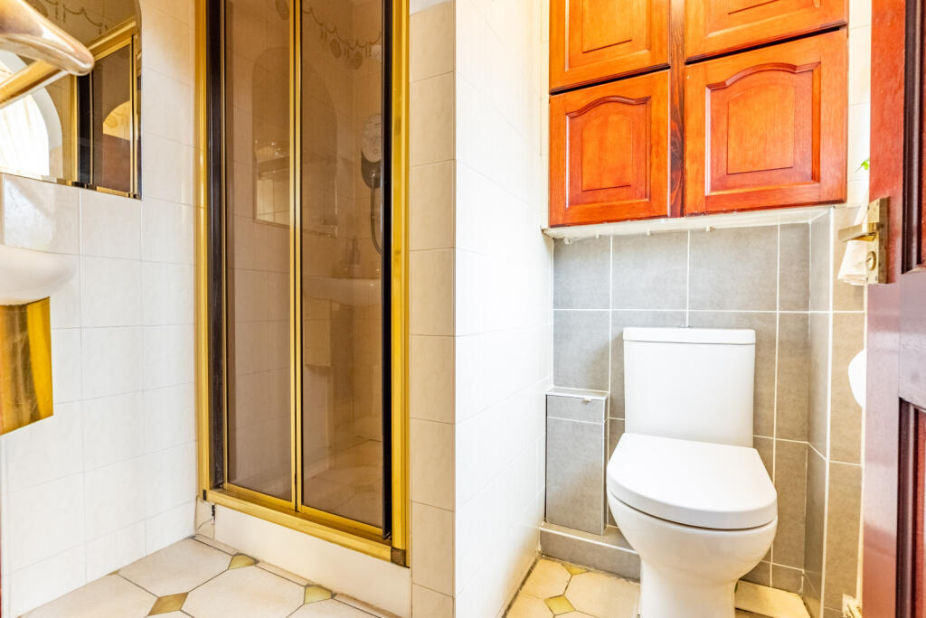 Additional property image - St. Leonards Crescent, Sandridge, St. Albans, AL4