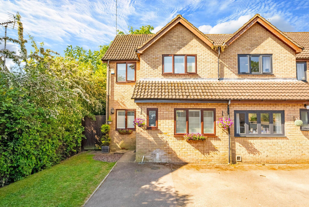Main image of property: Farriday Close, Valley Road, St. Albans, Hertfordshire, AL3