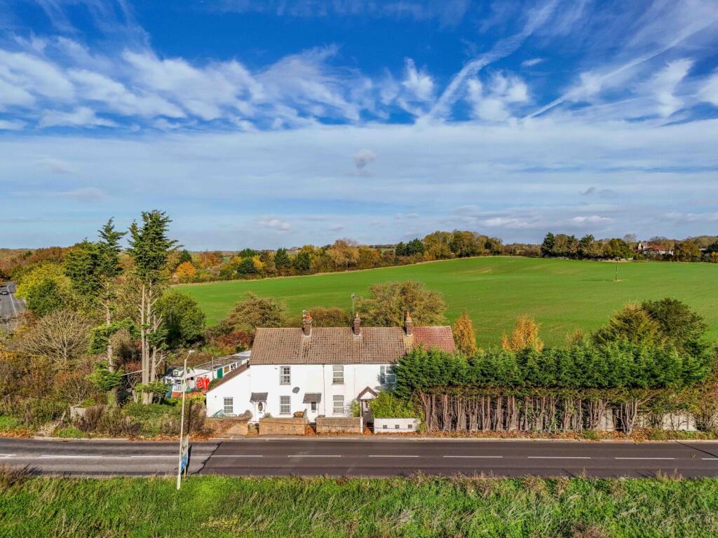 Main image of property: Ardens Marsh, Sandpit Lane, St. Albans, Hertfordshire, AL4