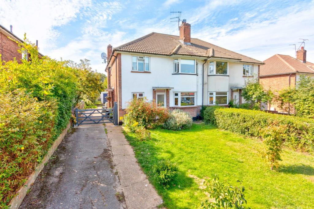 2 bedroom apartment for sale in Beech Road, St. Albans, Hertfordshire, AL3