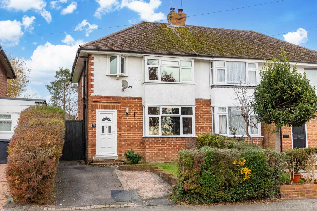 3 bedroom semidetached house for sale in Forest View Road, East Grinstead, RH19