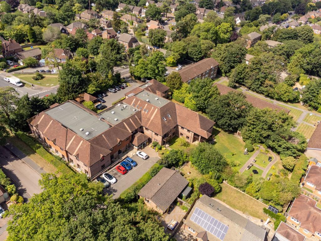 Main image of property: London Road, East Grinstead, RH19