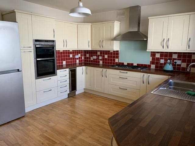 4 bedroom end of terrace house for rent in Woodborough Street, Easton, Bristol, BS5