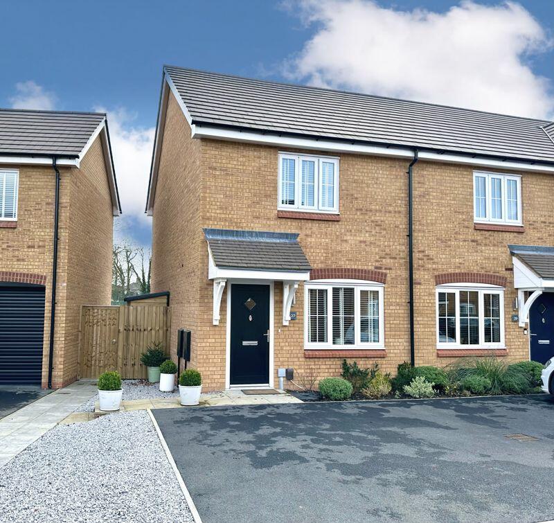 2 bedroom end of terrace house for sale in Eardley Close , Shrewsbury , SY3