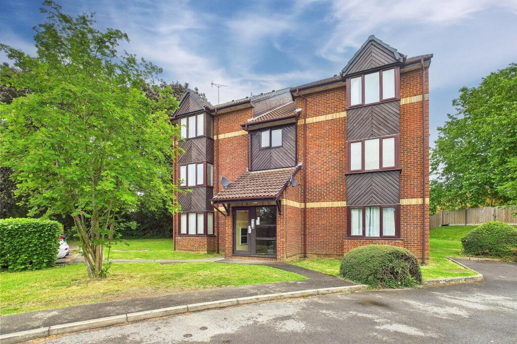 Main image of property: Maypole Road, Taplow, Berkshire, SL6