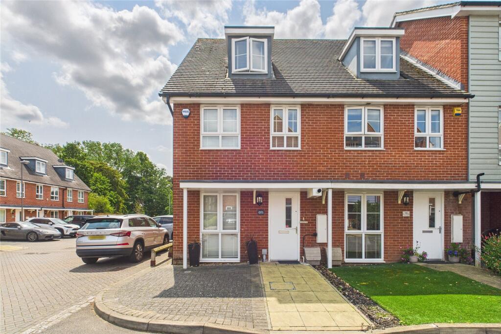 Main image of property: Wyeth Close, Taplow, Maidenhead, Berkshire, SL6
