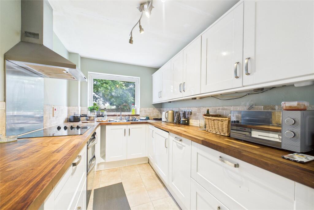 Main image of property: Croxley Rise, Maidenhead, Berkshire, SL6