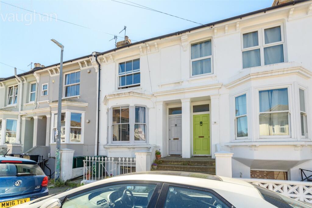 3 bedroom terraced house for sale in Stanley Road, Brighton, BN1