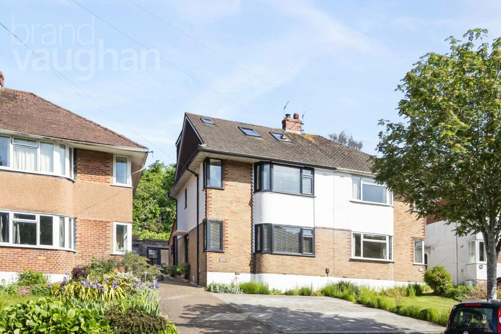 4 bedroom semidetached house for sale in Mackie Avenue, Brighton, East