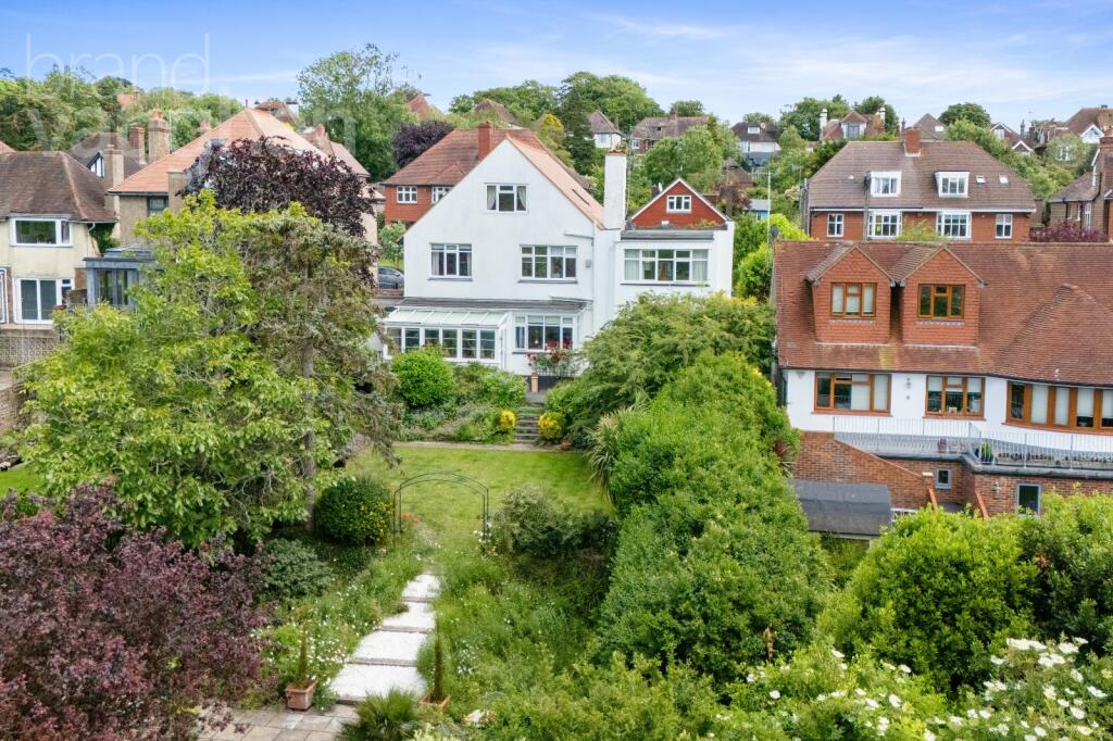 6 bedroom detached house for sale in Cornwall Gardens, Brighton, East Sussex, BN1