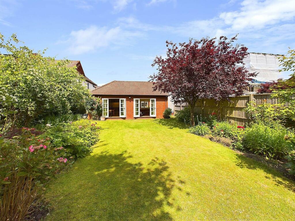 Main image of property: Kings Road, Walton-On-Thames