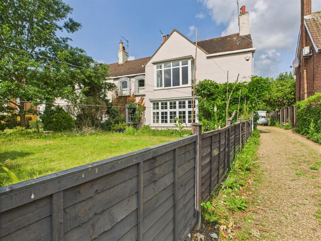 Main image of property: Ashley Road, Walton-On-Thames