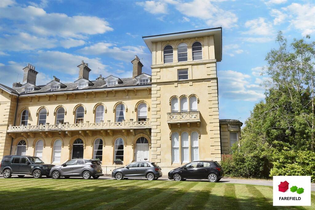 Main image of property: Lypiatt Terrace, Cheltenham, Cheltenham