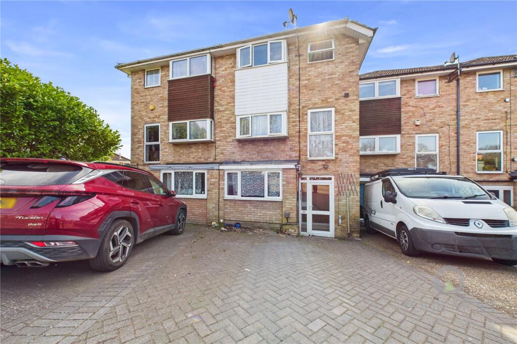 Main image of property: Catton Crescent, Northampton, Northamptonshire, NN2