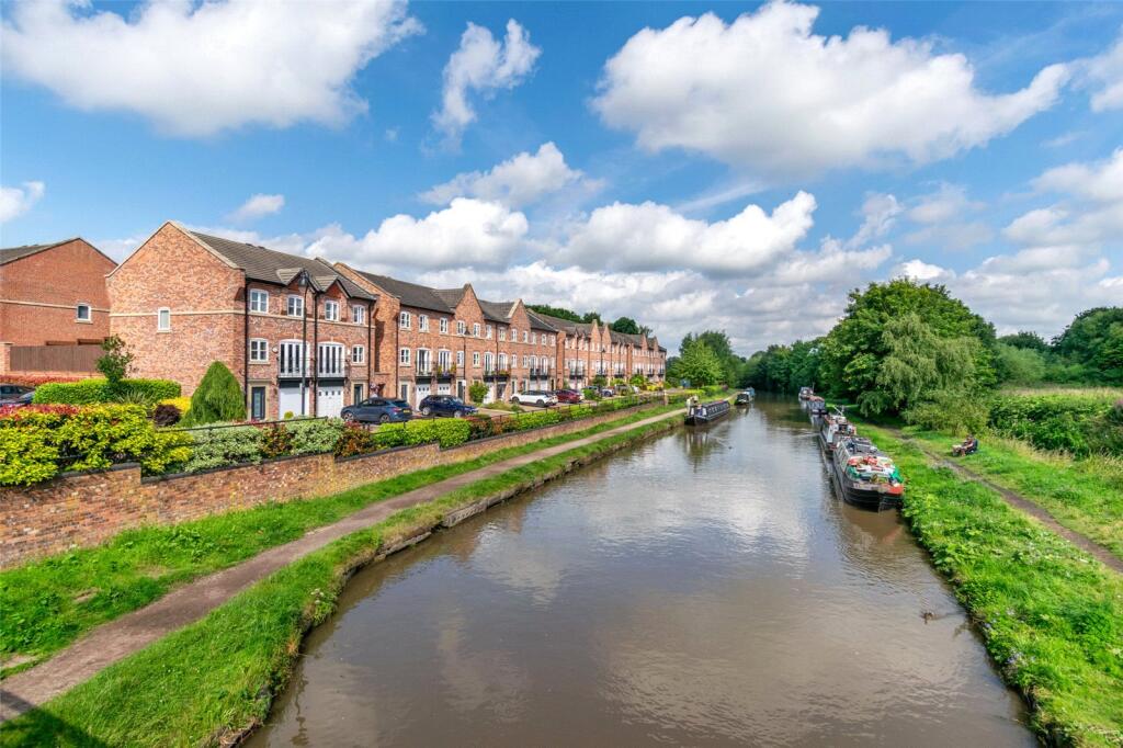 Main image of property: Harbutts View, Middlewich