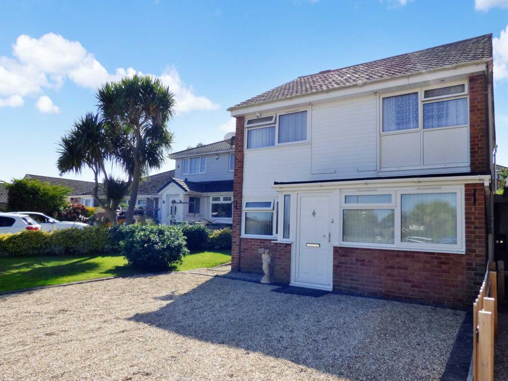 3 bedroom detached house for sale in Gibson Road, Paignton, TQ4
