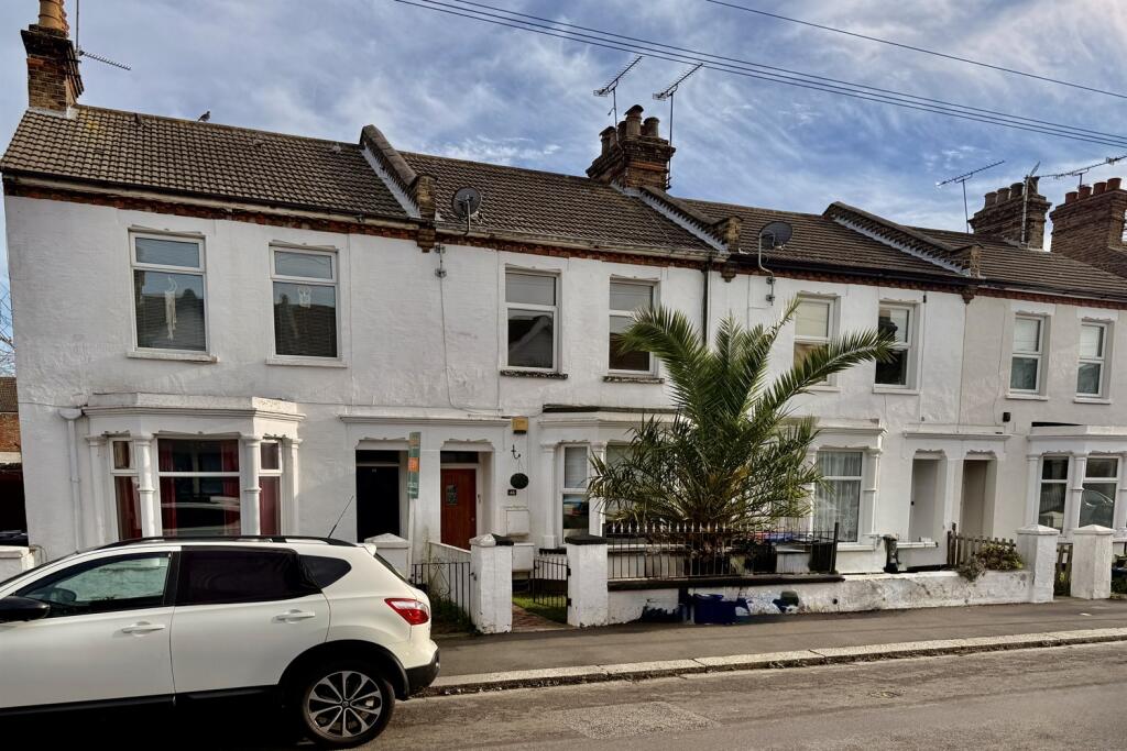 Main image of property: Stromness Road, SS2