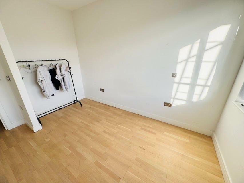 Additional property image - Union Road, Solihull, B91