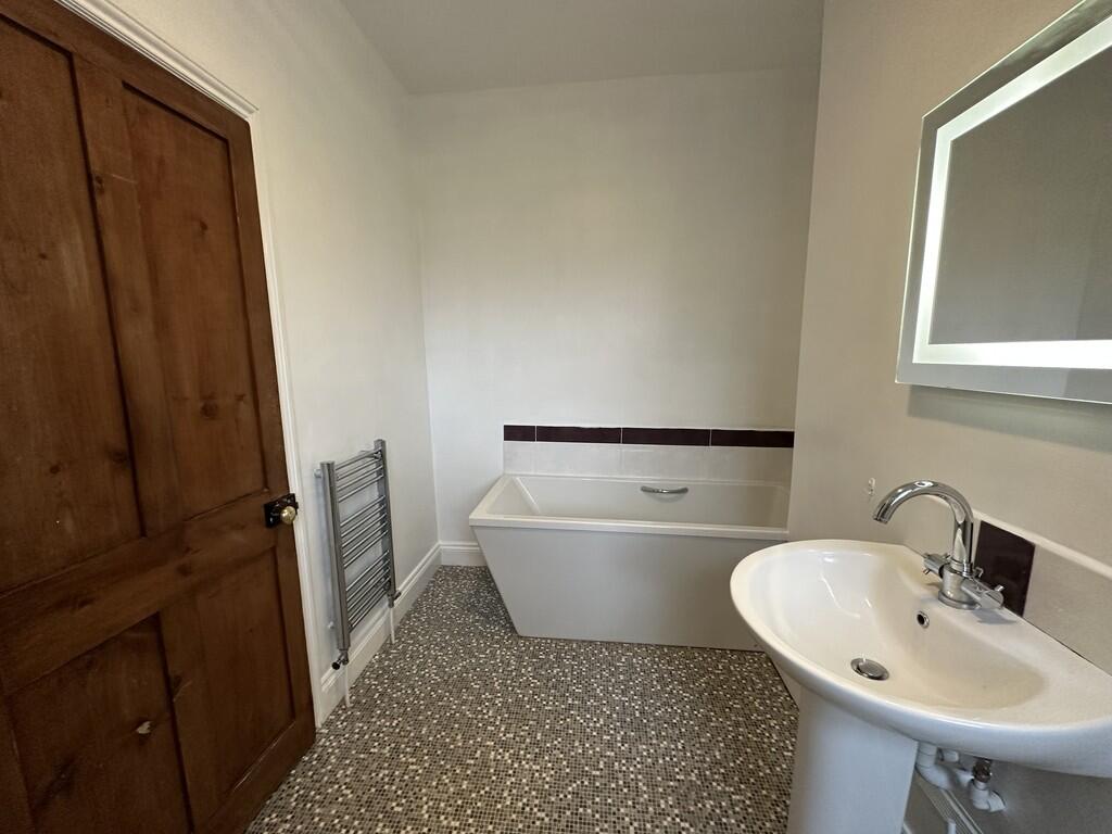 Additional property image - Thoday Street, Cambridge