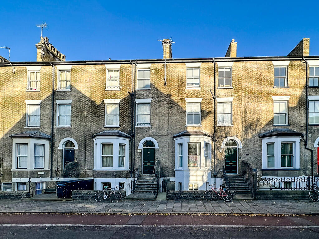 Main image of property: Room 6, Bateman Street, Cambridge