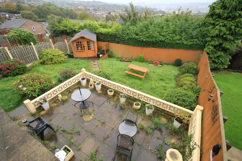 Additional property image - Lichfield Mount, Kings Park, Bradford