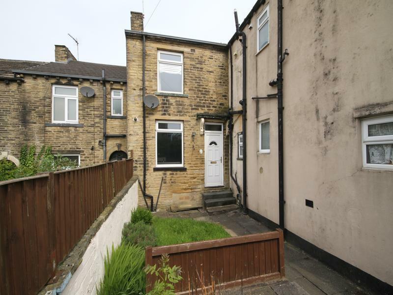 1 bedroom cottage for sale in Idle Road, Bolton Junction, Bradford, BD2
