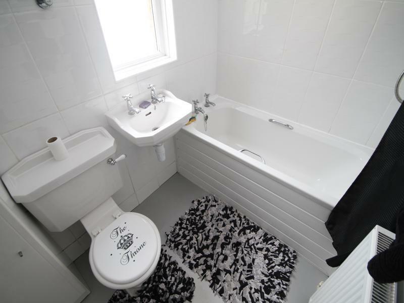 Additional property image - Acre Avenue, Eccleshill, Bradford
