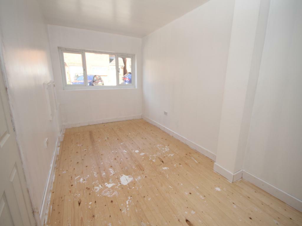 Additional property image - Cameron Grove, Eccleshill, Bradford