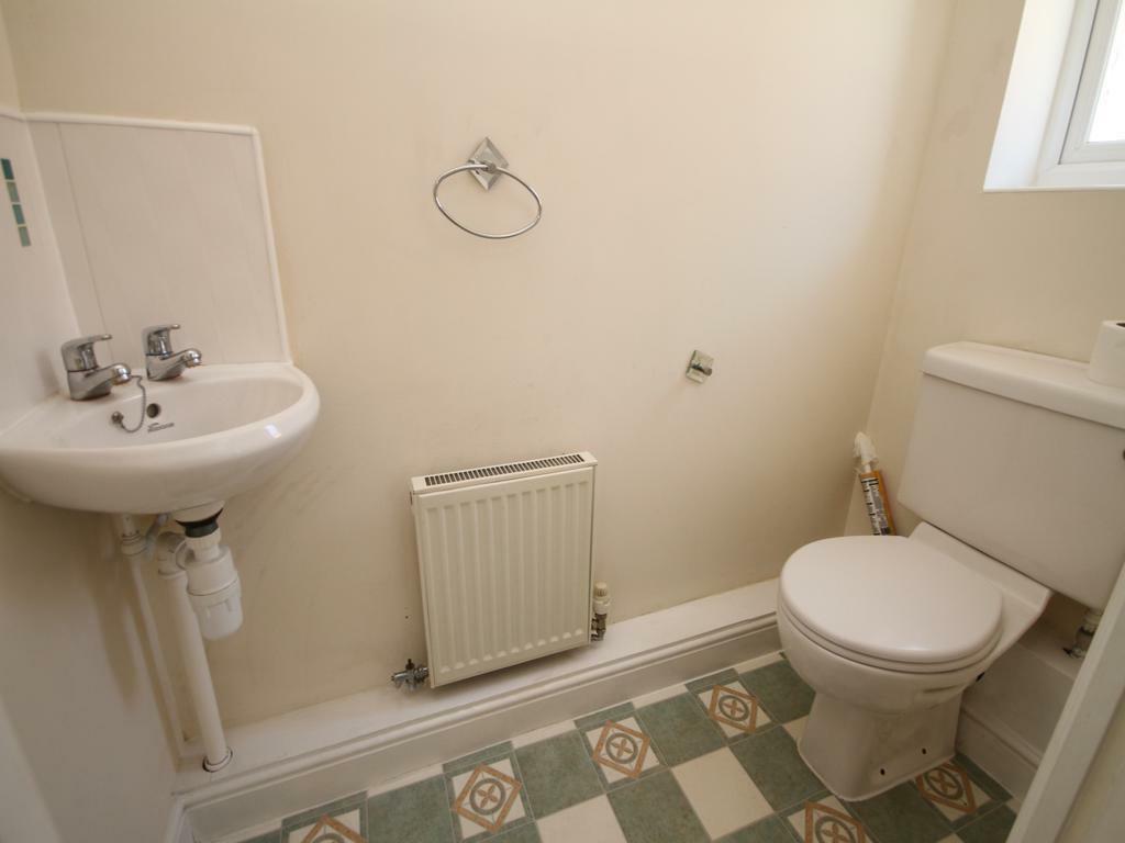 Additional property image - Cameron Grove, Eccleshill, Bradford