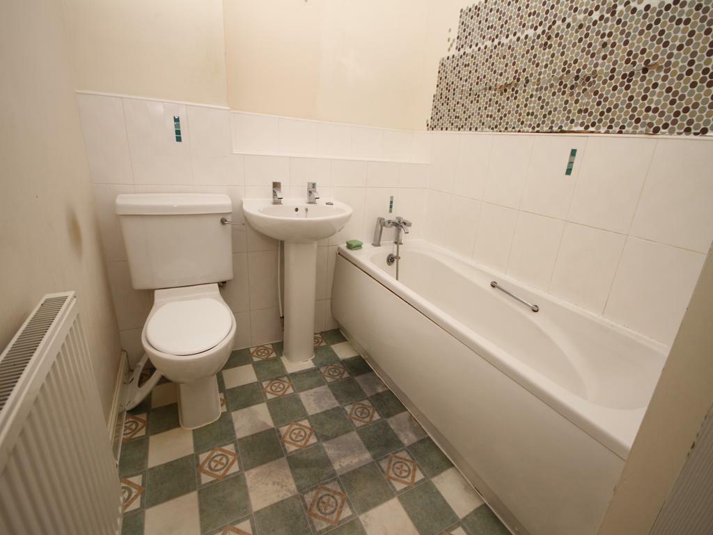 Additional property image - Cameron Grove, Eccleshill, Bradford