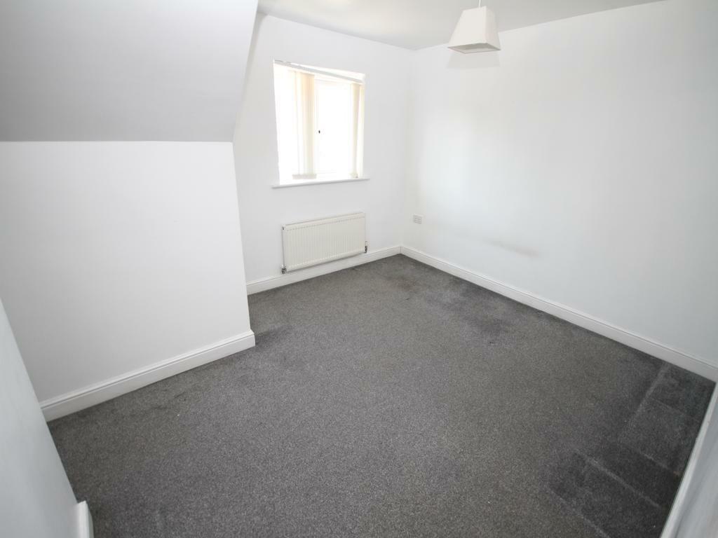 Additional property image - Cameron Grove, Eccleshill, Bradford