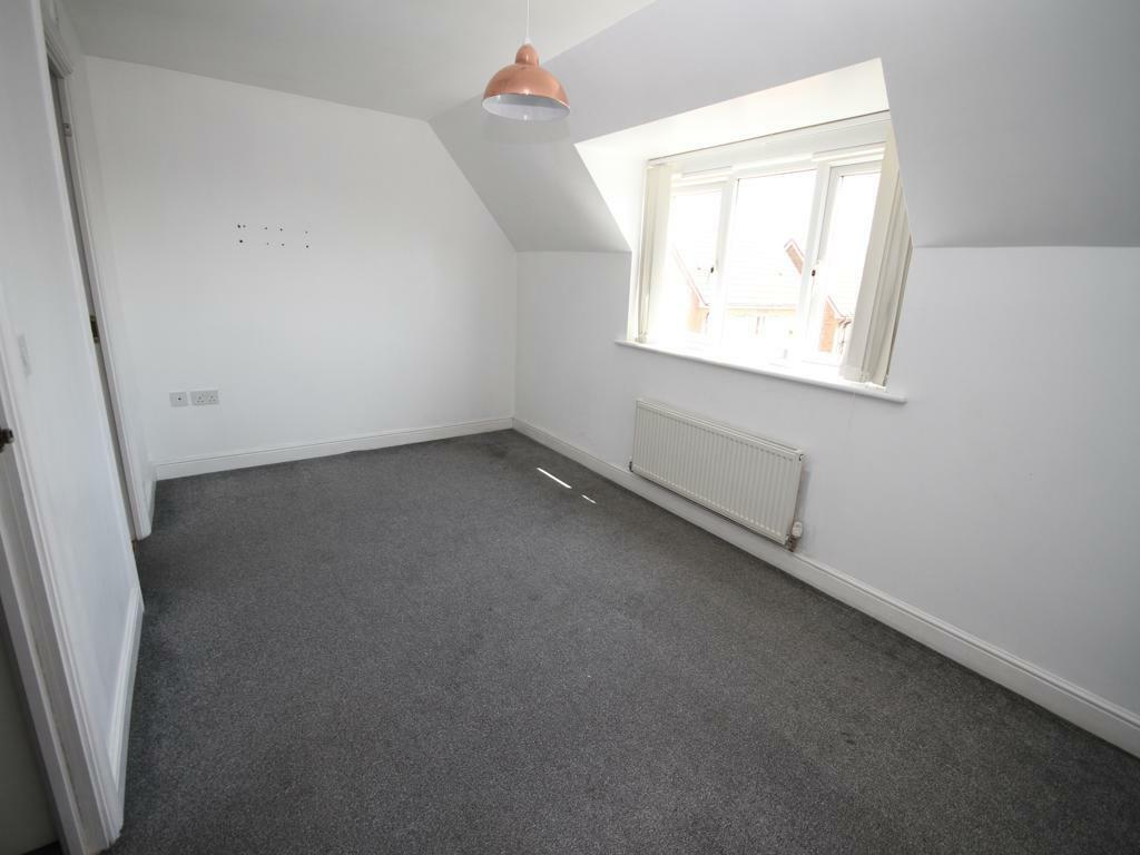 Additional property image - Cameron Grove, Eccleshill, Bradford