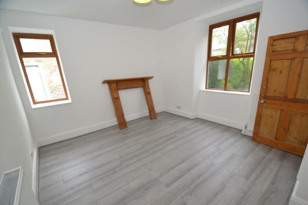 Additional property image - Bradford Road, Idle, Bradford