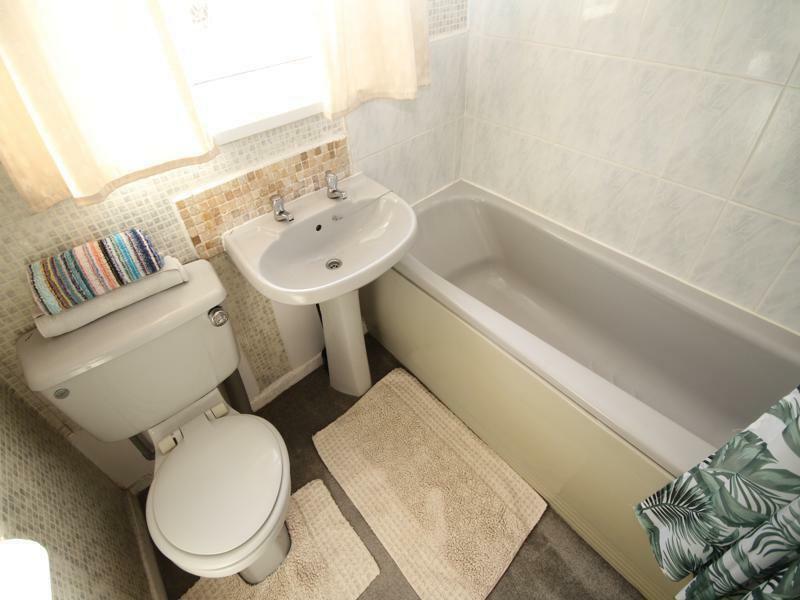 Additional property image - Simpson Grove, Idle