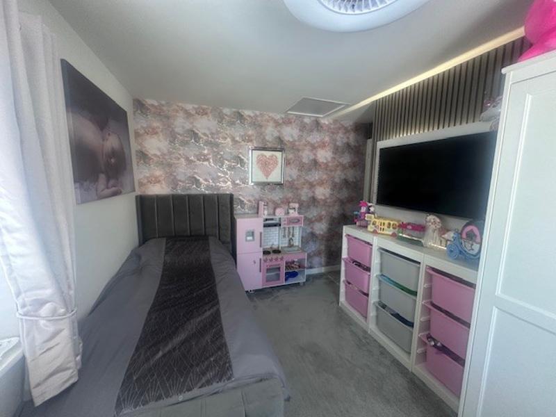 Additional property image - Poplars Park Avenue, Poplars Park, BD2