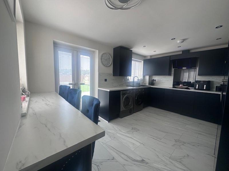 Additional property image - Poplars Park Avenue, Poplars Park, BD2