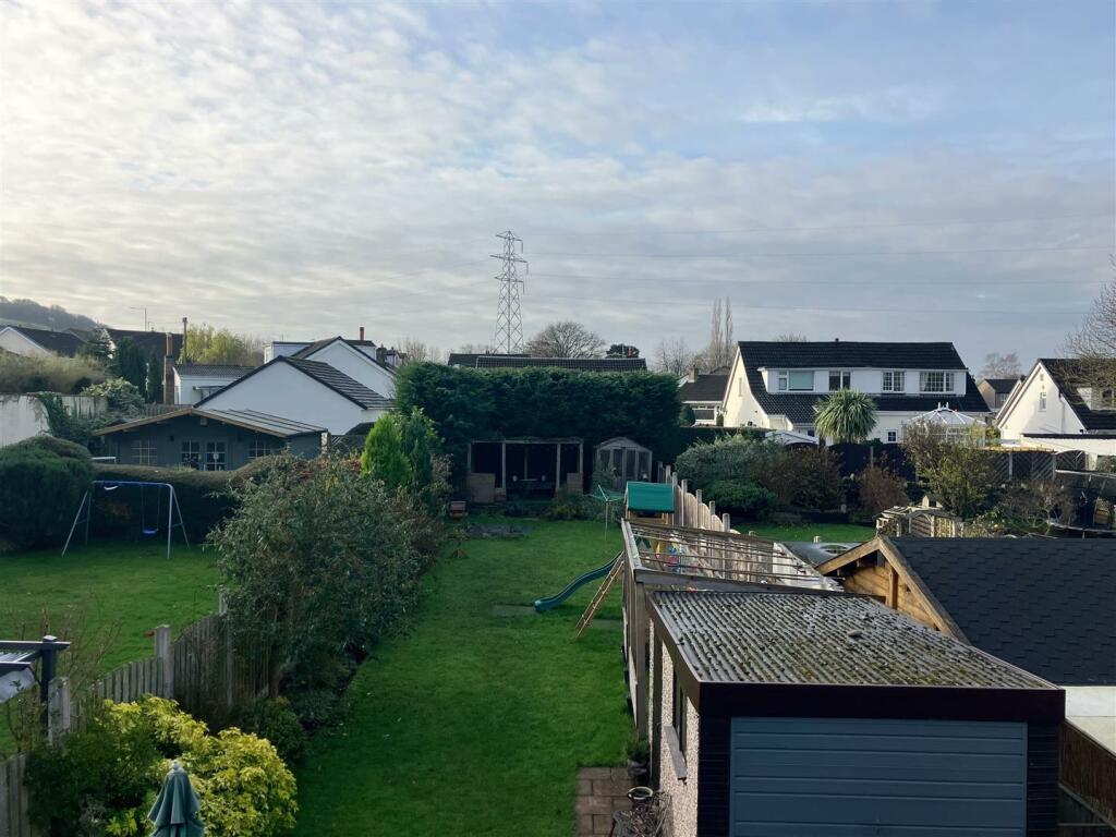 Additional property image - Cyprus Avenue, Thackley, Bradford