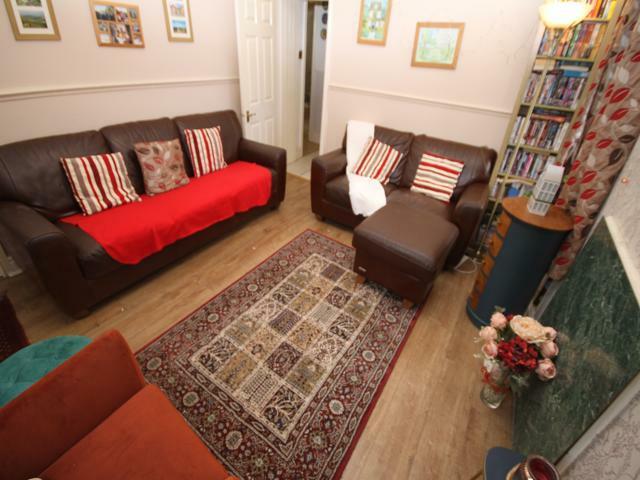 Additional property image - Bradford Road, Idle, Bradford