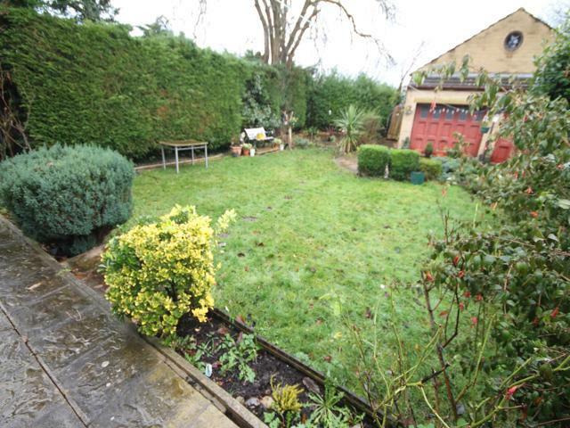 Additional property image - Bradford Road, Idle, Bradford