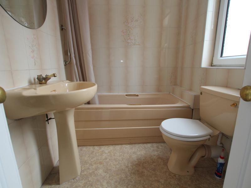 Additional property image - Thackley Old Road, Windhill, Shipley