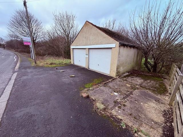 Additional property image - Thackley Old Road, Windhill, Shipley