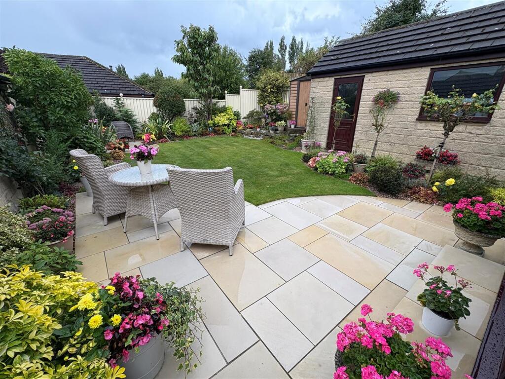 Additional image 2 of Coppice View, Idle