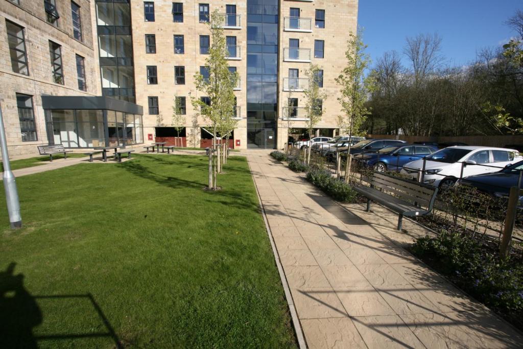 2 bedroom apartment for sale in Horsforth Mill, Low Lane, Horsforth, Leeds, LS18